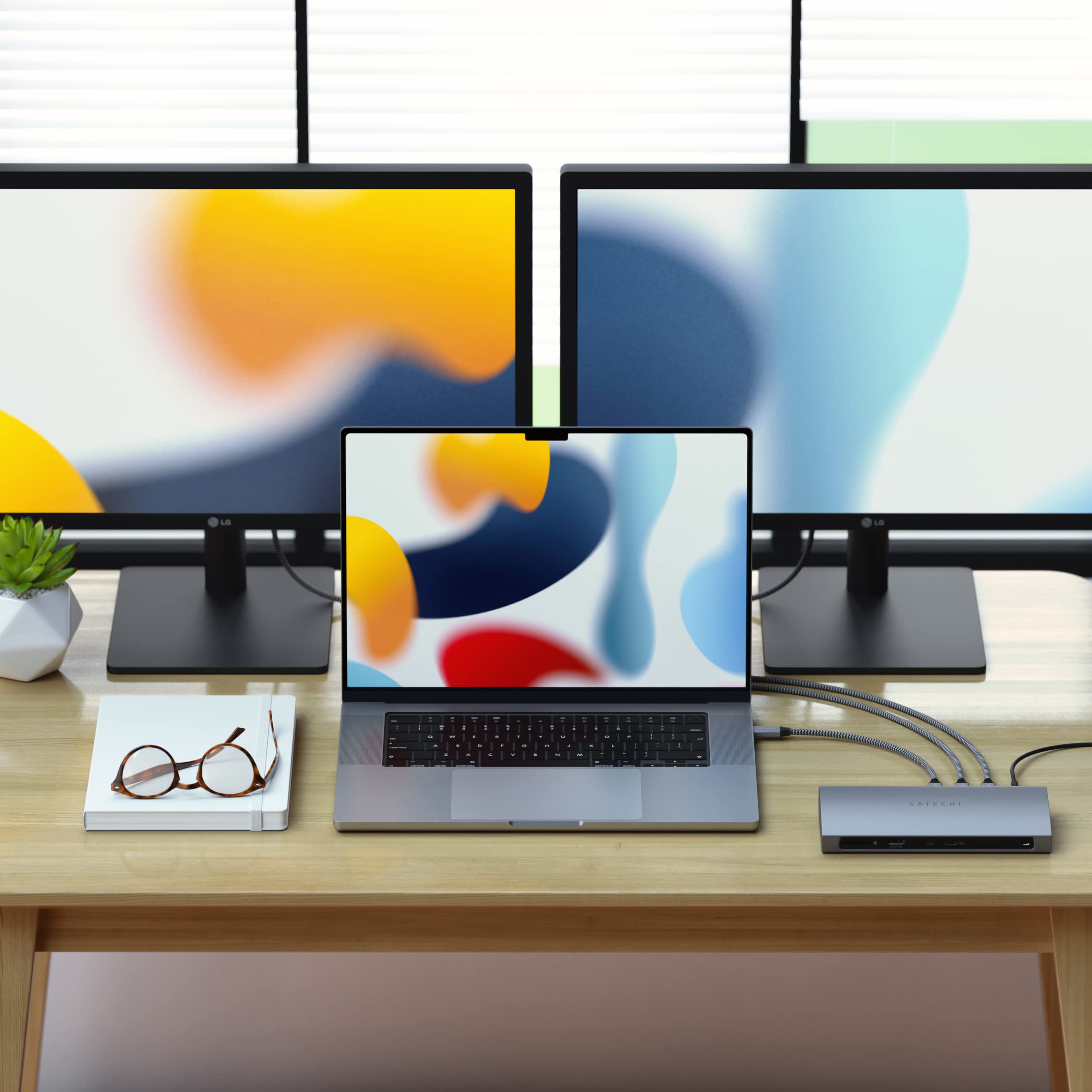 Satechi USB C to USB C Cable, USB4 Cable with 100W Power Delivery, up to 8K at 60Hz, 40Gbps Data Transfer, for M5 MacBook, iPhone 17, iPad and More (10in/25cm) - Image 3